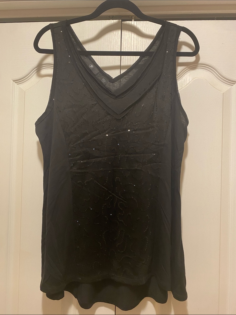 lululemon athletica Black Embellished V-Neck Sleeveless Camisole Top
